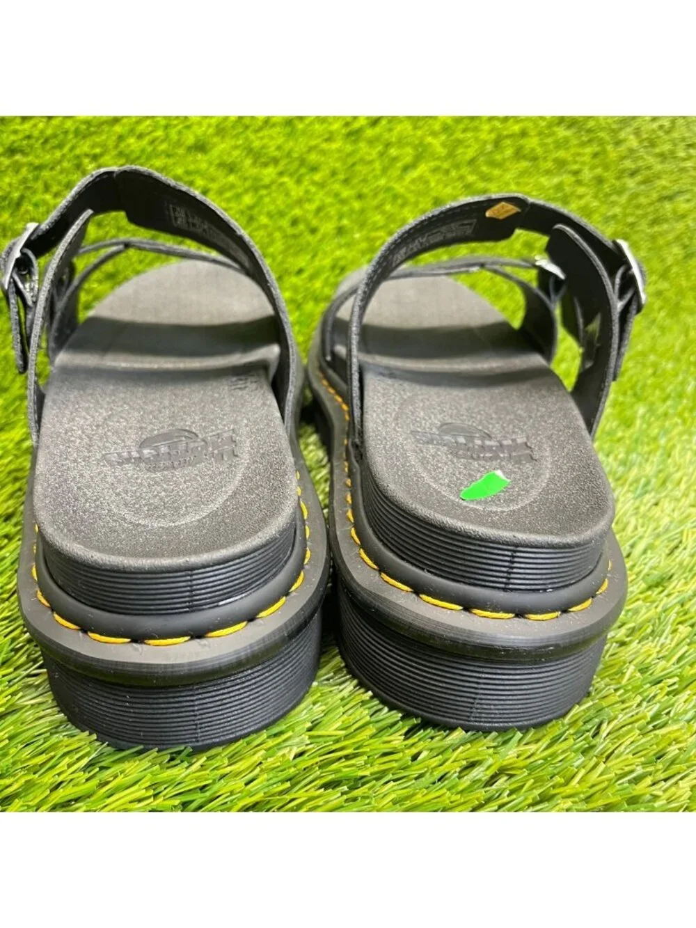 Dr. Martens Myles Mens Size 11 Black Beach Casual Outdoor Leather Slide Sandals